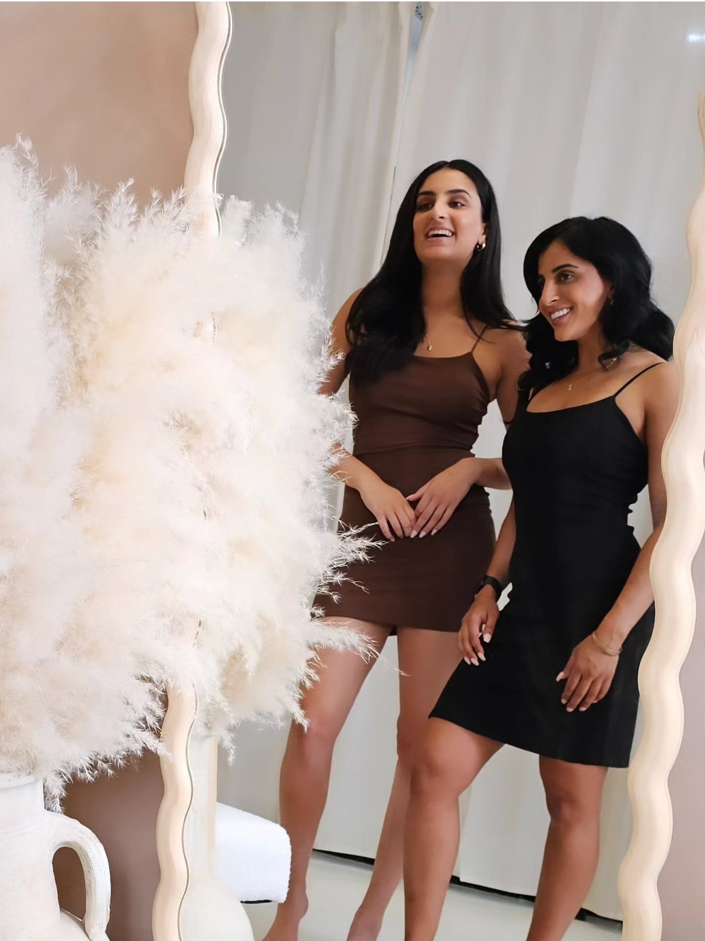 DRESSES