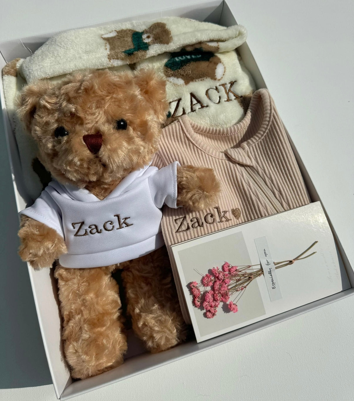 Kuki kids: Personalised Baby Gift Set