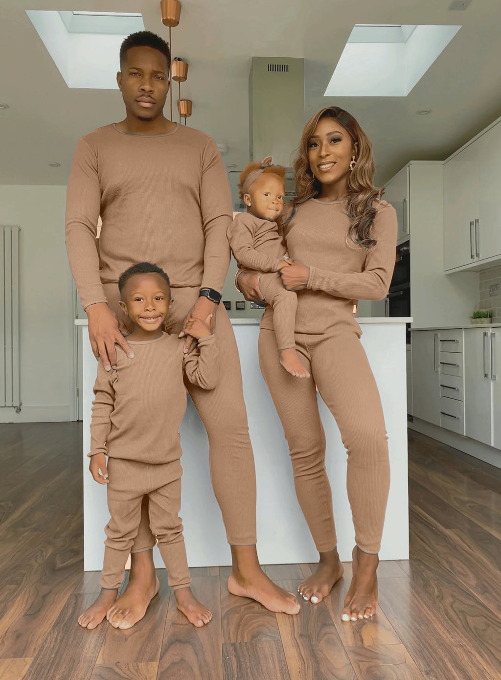 The adults lounge set (also available in babies & children)