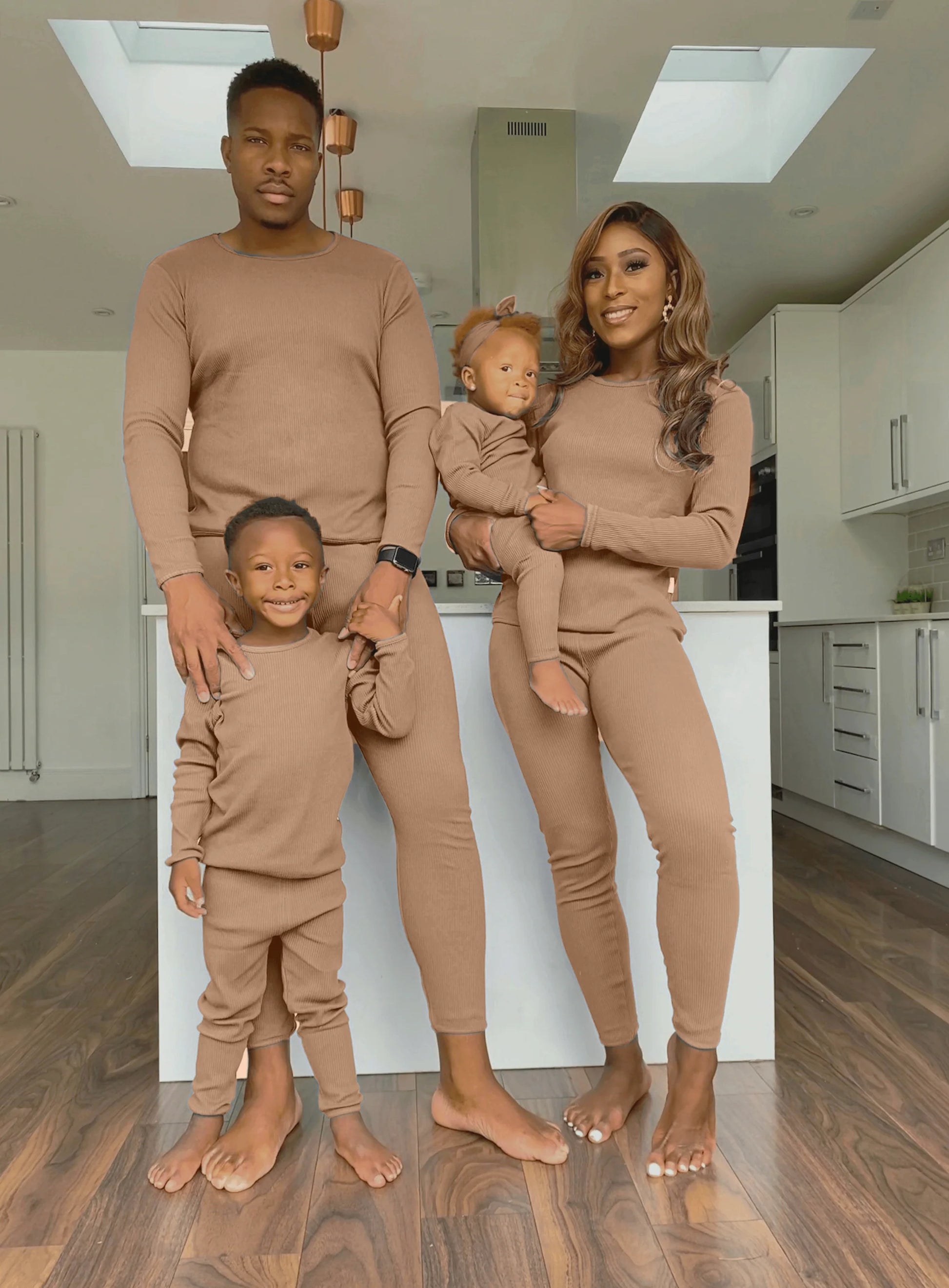 The adults lounge set (also available in babies & children)