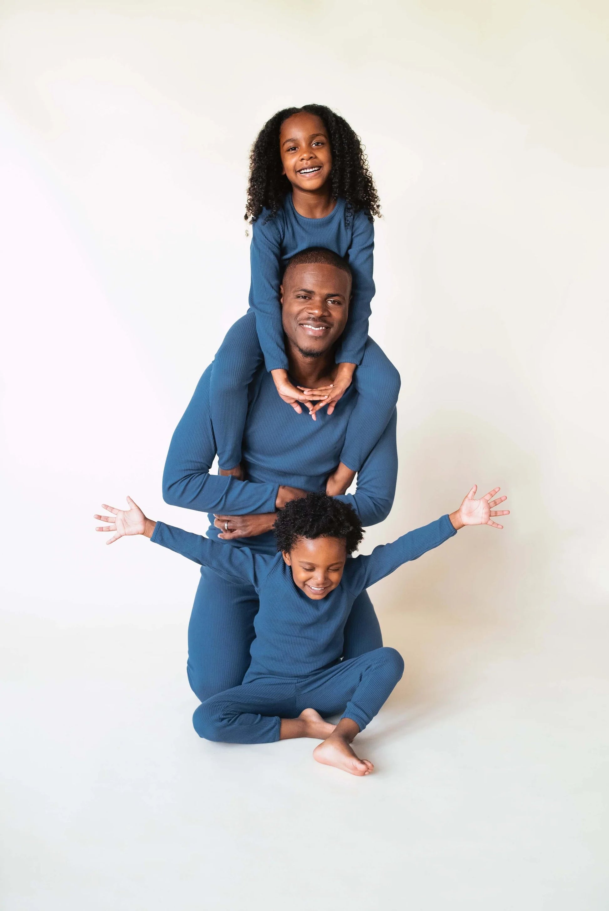 The adults lounge set (also available in babies & children)