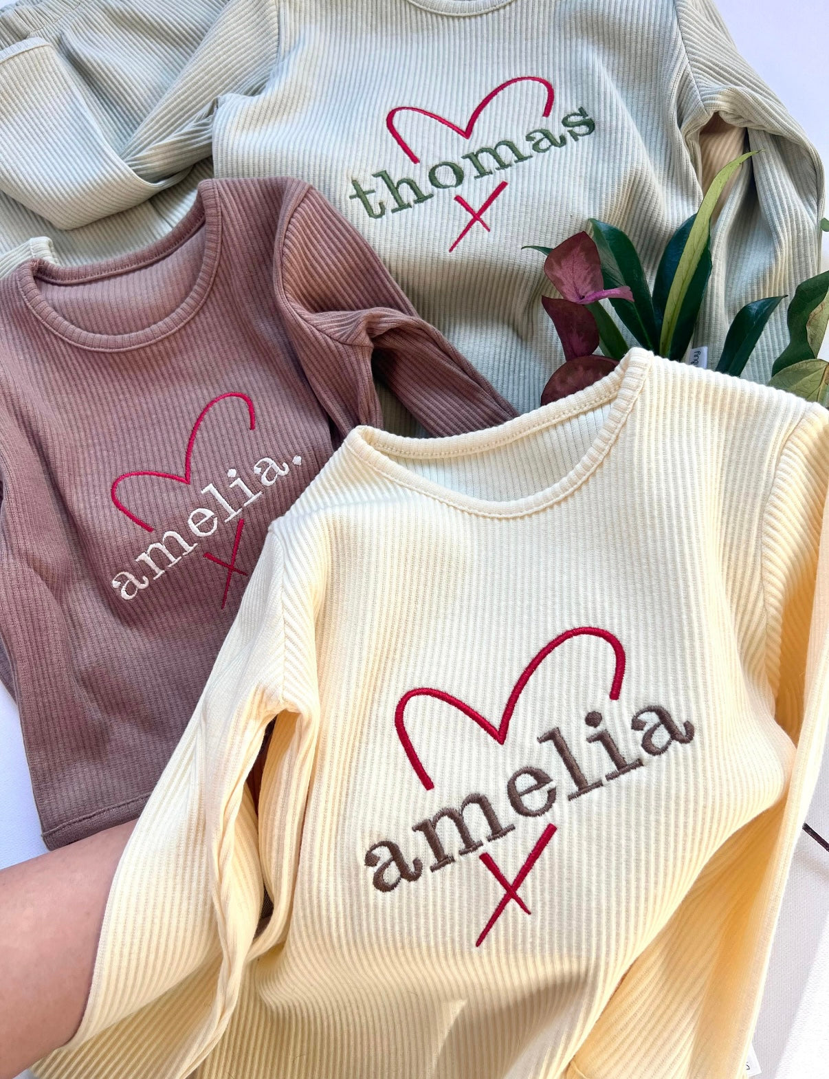 Kuki kids : Personalized Heart Lounge Set: Embroidered Kids'
Cotton Loungewear