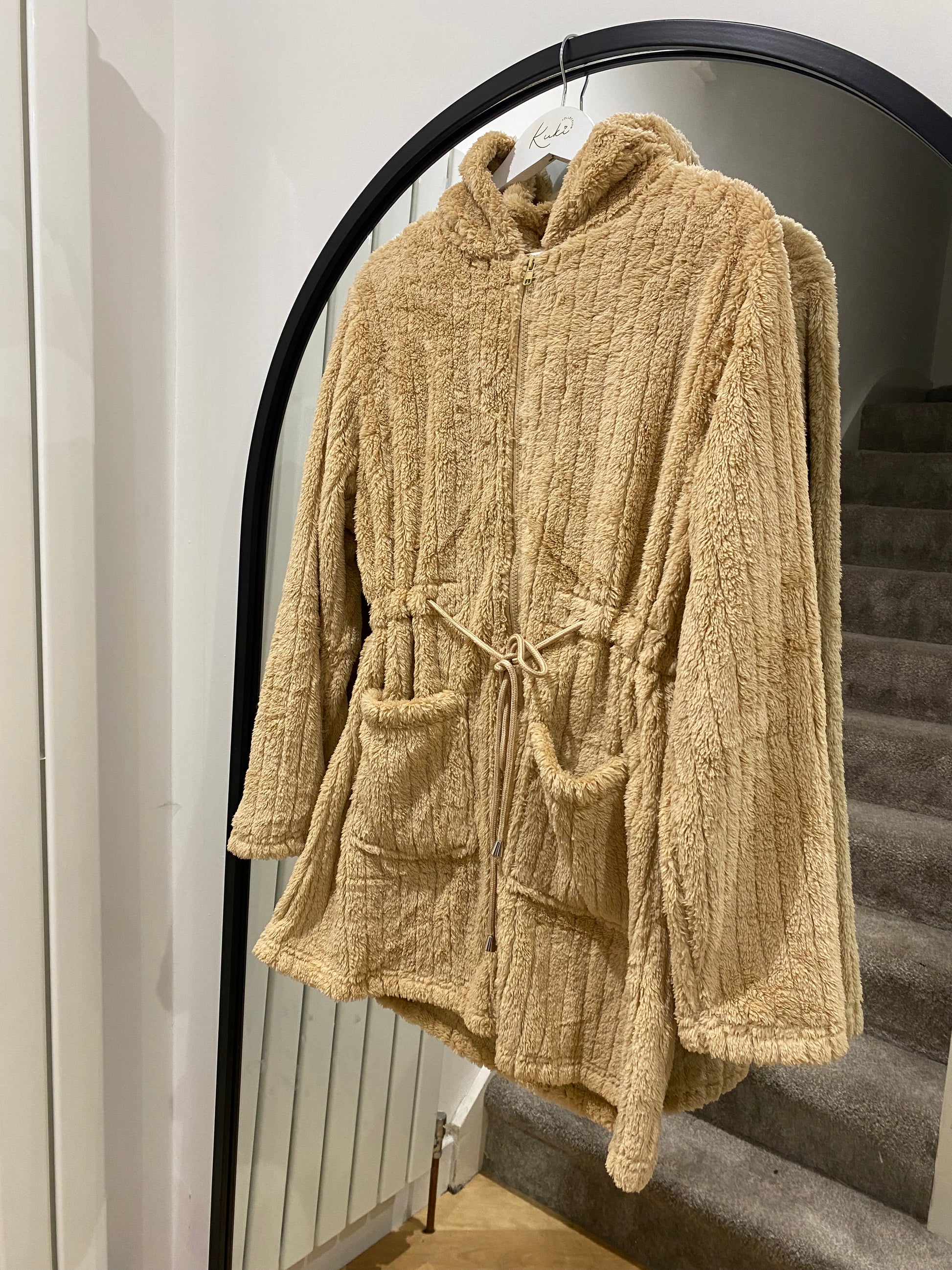 Zip up robe