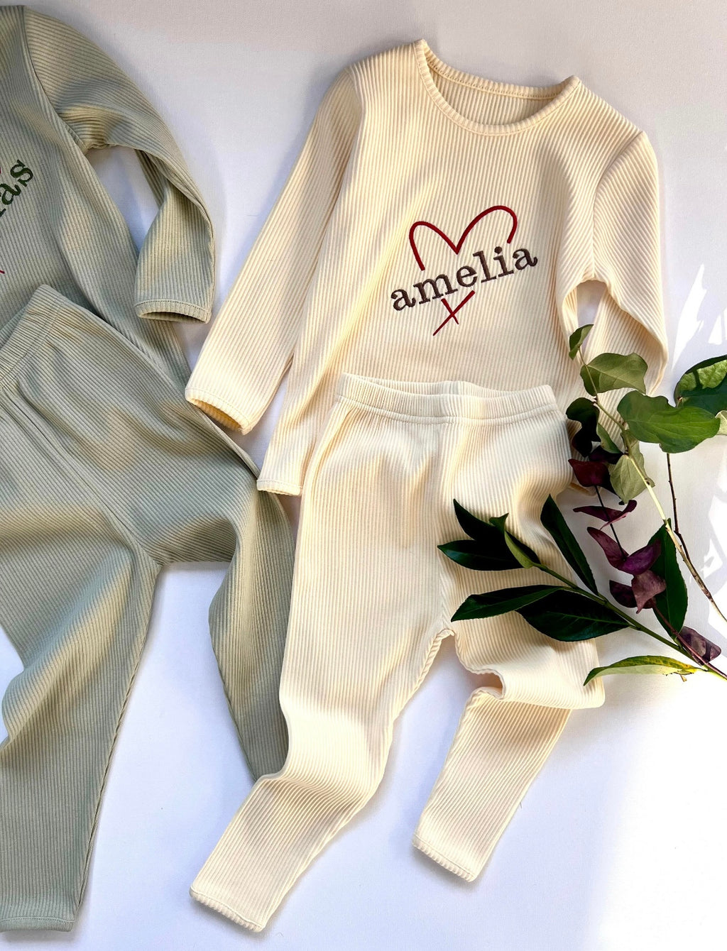 Kuki kids : Personalized Heart Lounge Set: Embroidered Kids'
Cotton Loungewear